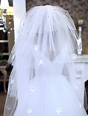 Très beau voile de mariée orné de cristaux